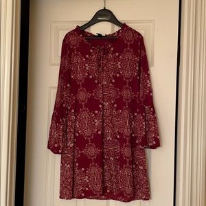 Style and Co burgundy tunic